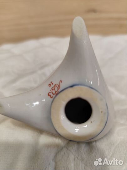 Статуэтка-солонка перечница форфор винтаж