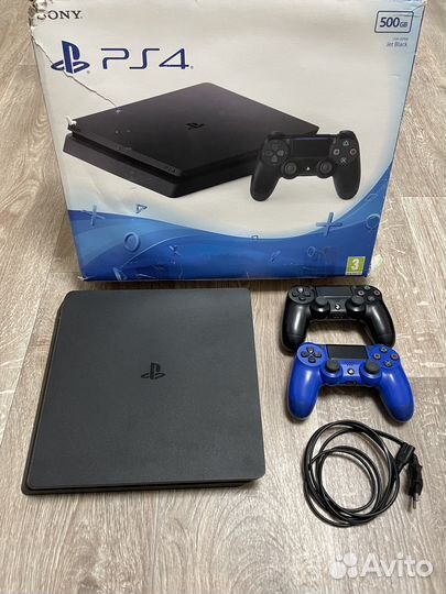 Sony playstation 4 Slim
