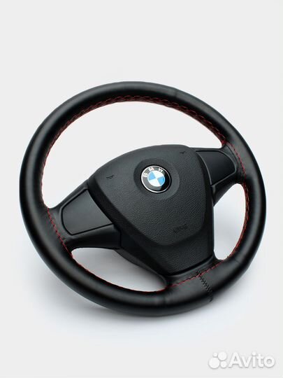 Оплётка на руль кожаная красная