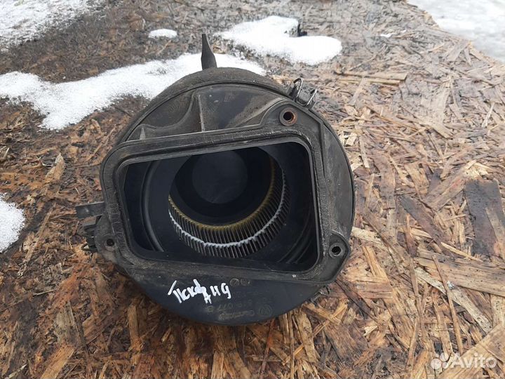 Фильтр воздушный Фольксваген Т4 Мультиван