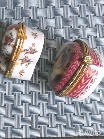 Шкатулка фарфоровая