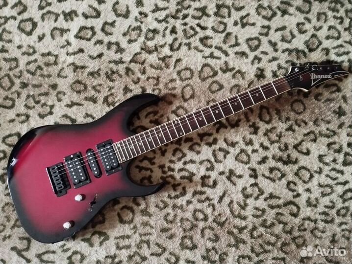 Электрогитара Ibanez RG180 Red Sunburst