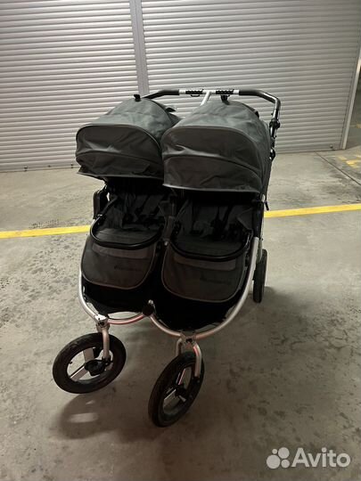 Коляска для двойни bumbleride indie twin