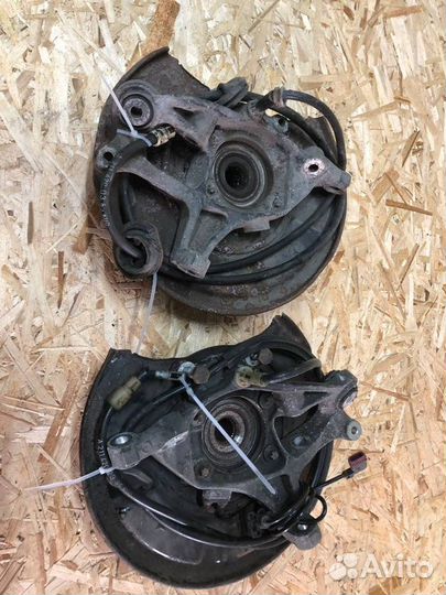 Задние кулаки, Mercedes E W211 3.2 2002