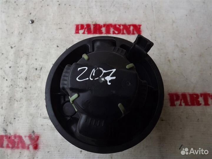 Моторчик печки Пежо 207