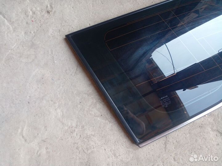 Стекло глухое левое Lexus GX460 2011 год