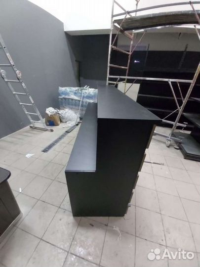 Стойка ресепшн, новая