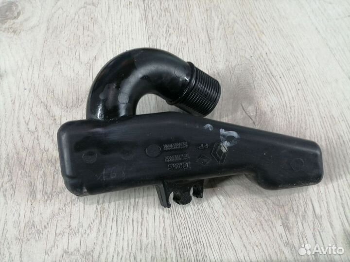 Резонатор воздушного фильтра Renault sandero 2