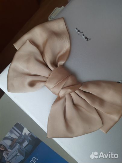 Бант бабочка