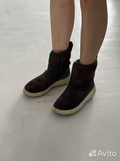 Ботинки зимние женские Ecco 39 натур мех