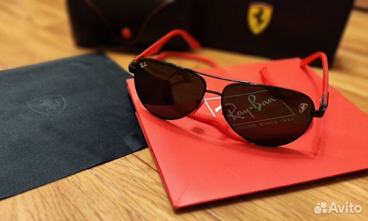 Солнцезащитные очки ray ban & Ferrari carbon