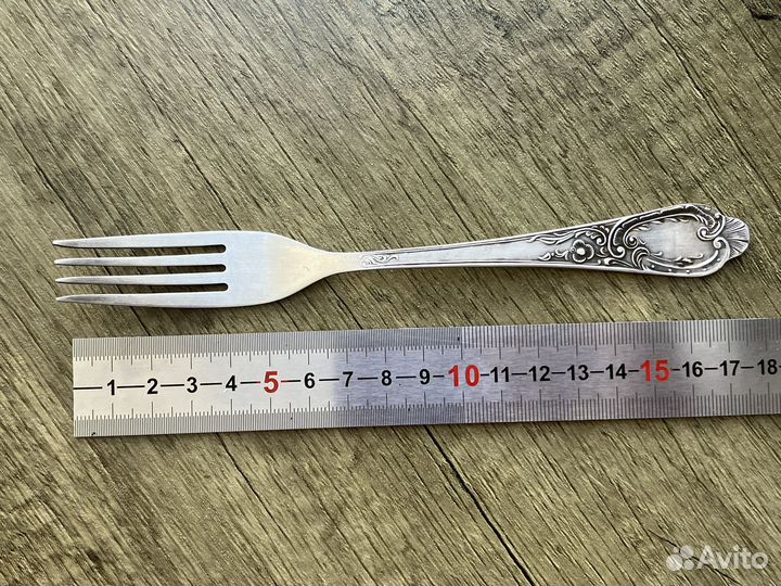 Вилка десертная серебро