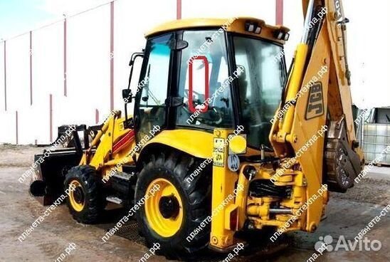 Стекло для экскаватора-погрузчика Jcb 3cx-4cх 2001