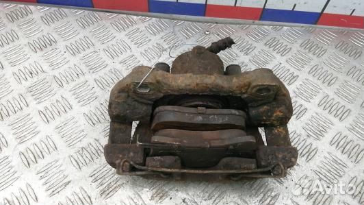 Суппорт тормозной передний правый opel zafira B (N