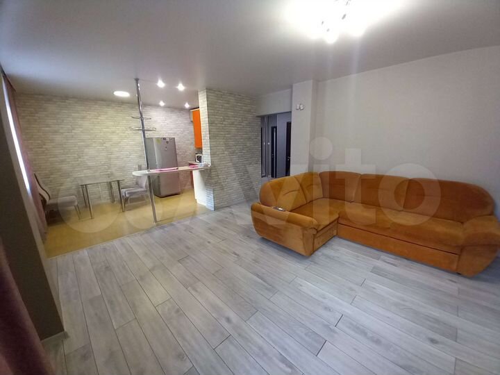 2-к. квартира, 70 м², 2/9 эт.