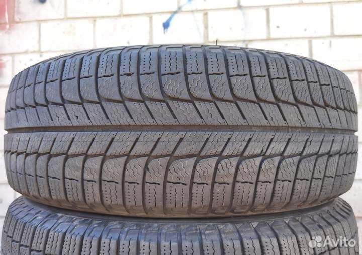 Michelin X-Ice XI3 225/65 R17 102T