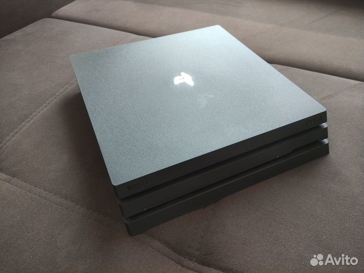 Sony PlayStation 4 PRO (1tb)