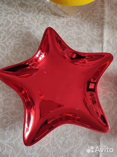 Контейнеры для лимона, лука, чеснока. Тарелка