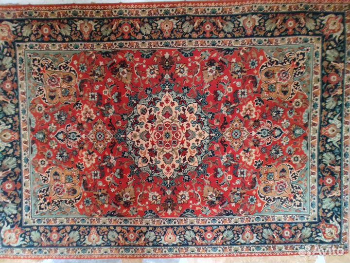 Ковер бу шерстяной