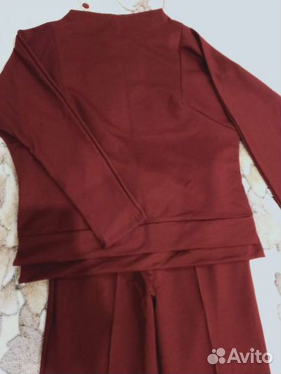 Спортивный костюм женский 42