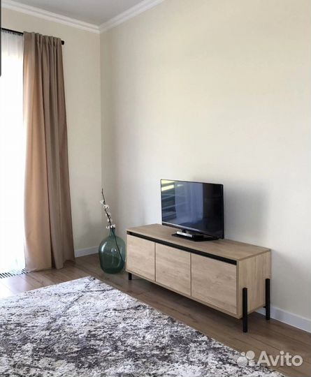 Тумба под телевизор
