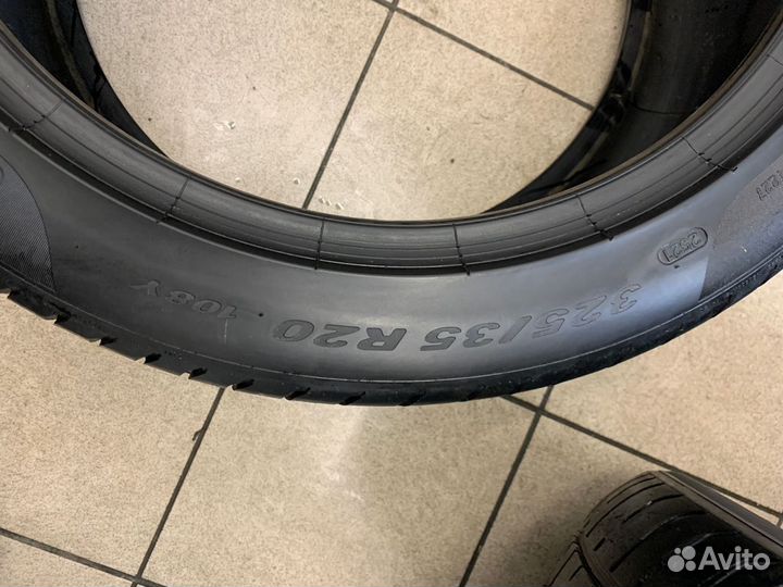 Pirelli P Zero 325/35 R20