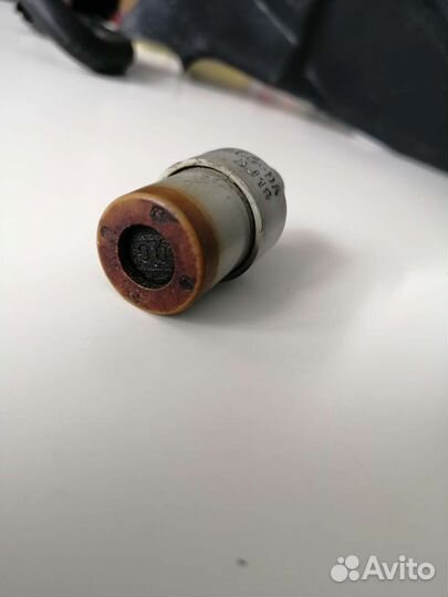 Патрубок вентиляции картерных газов ford