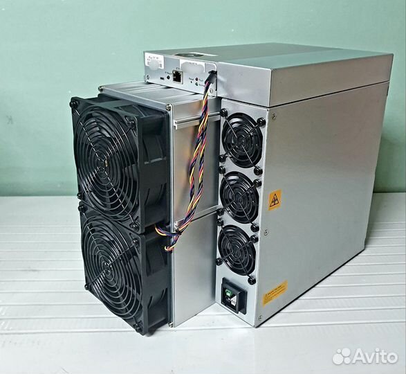 Новый Bitmain Antminer S21 188TH/s