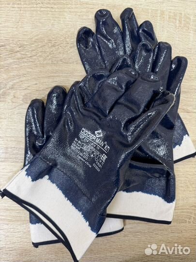 Перчатки нитриловые diggerman