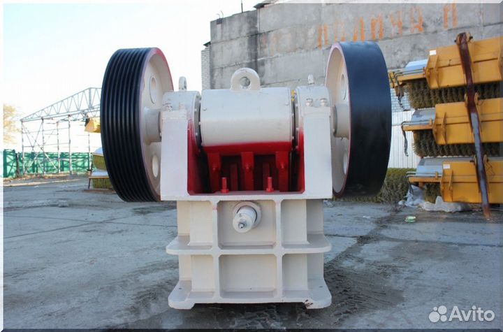 Дробилка щековая PE 600x900