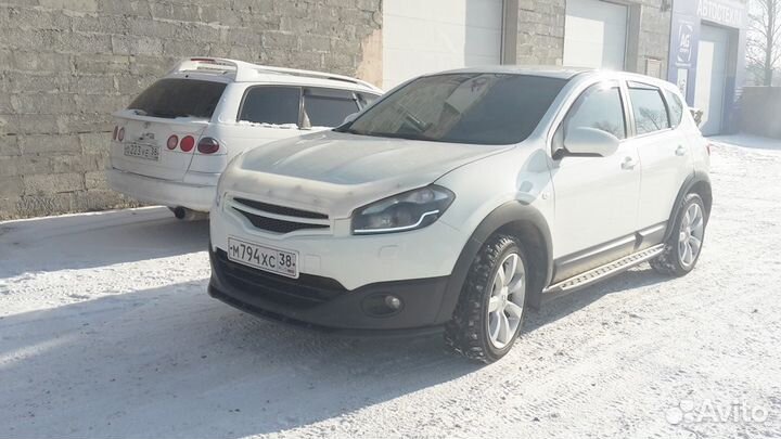 Накладка, сплиттер Maxton Design Nissan Qashqai