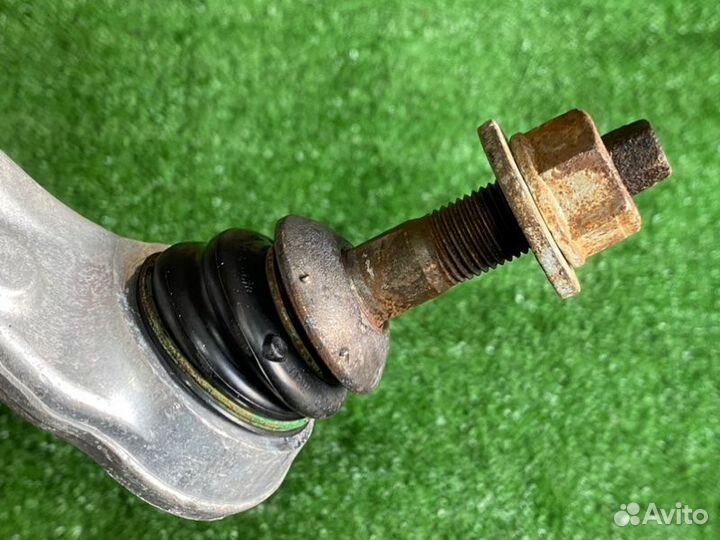 Рычаг задней подвески левый Bmw X5 E70