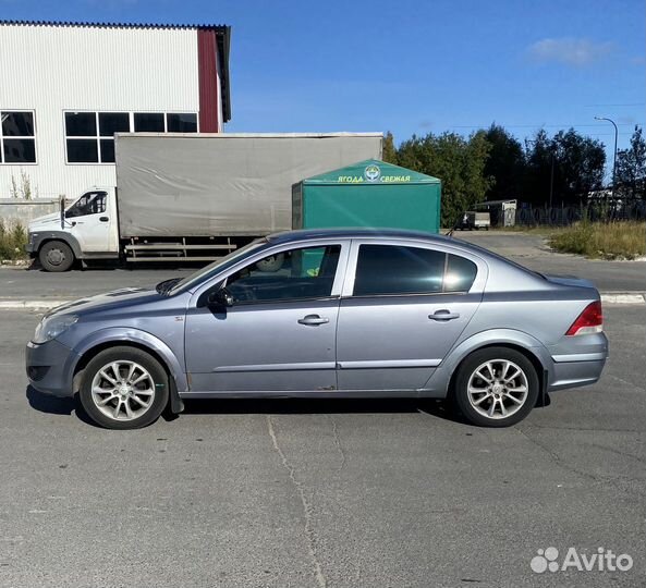 Opel Astra 1.6 МТ, 2008, 213 000 км