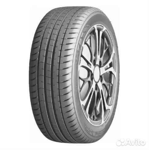 Doublestar Maximum DH03 225/40 R18 92W