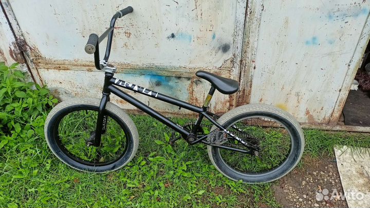 Трюковой велосипед bmx