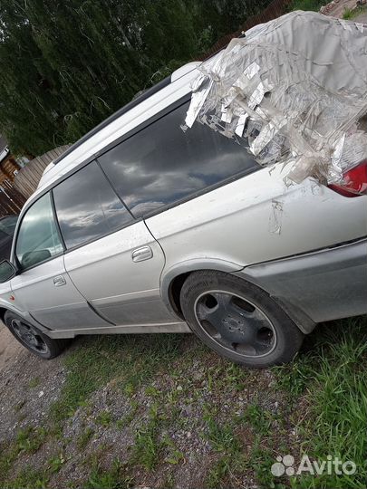 Крыло переднее левое на Subaru legacy Lancaster