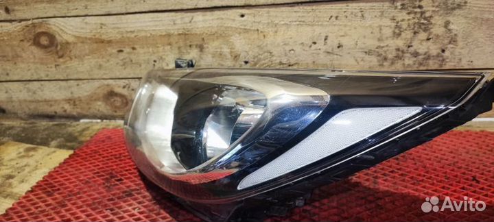 Фара передняя левая Hyundai Solaris