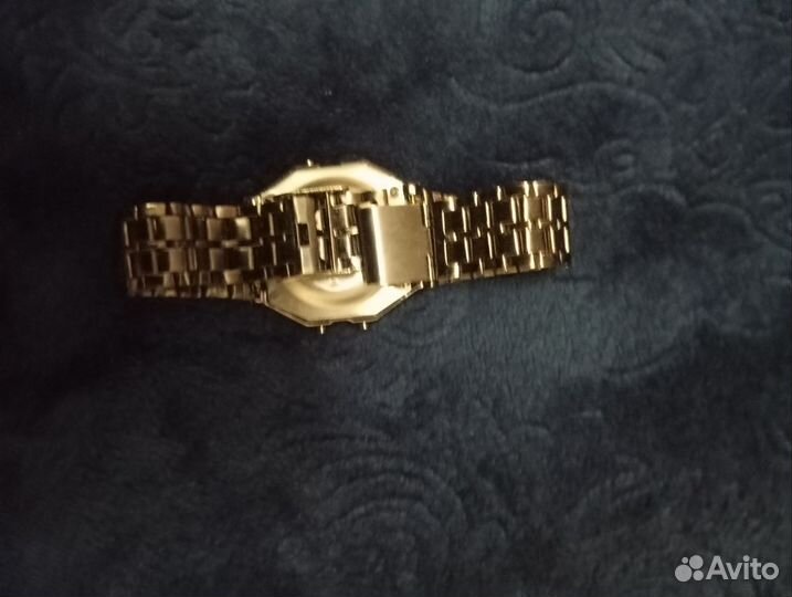 Часы наручные