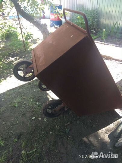 Тележка садовая