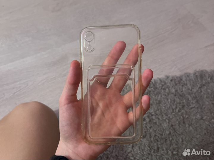 Чехлы на iPhone XR