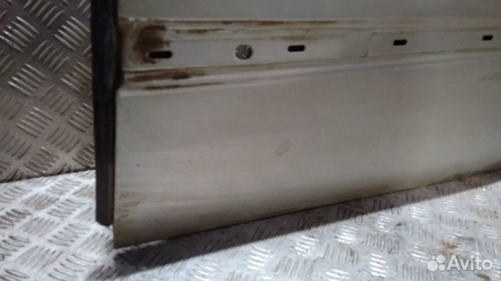 Дверь Laguna (01-08) H/B зад L дефект б\у