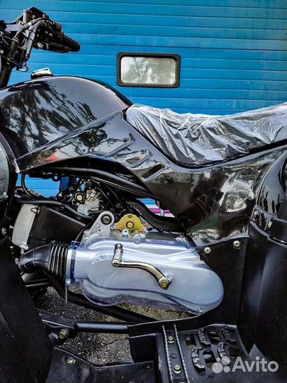 Квадроцикл Grizzly 200