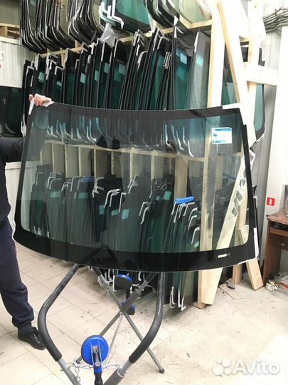 Лобовое стекло на Хендай Крета