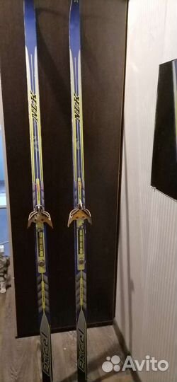 Лыжи деревянные