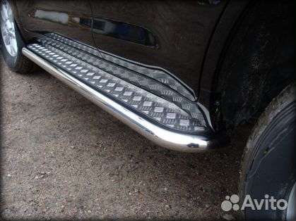 Пороги Jeep Grand Cherokee 2010-2013 г.в