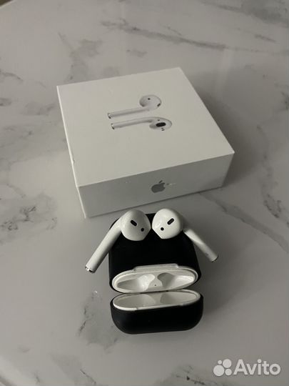 Беспроводные наушники apple airpods 1