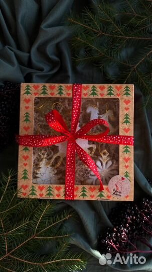 Новогодние елочные игрушки ручной работы