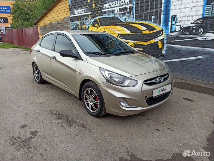Hyundai Solaris 1.6 МТ, 2012, 298 000 км