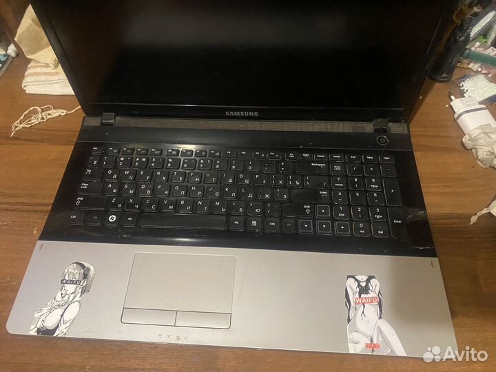 Samsung np300e7z