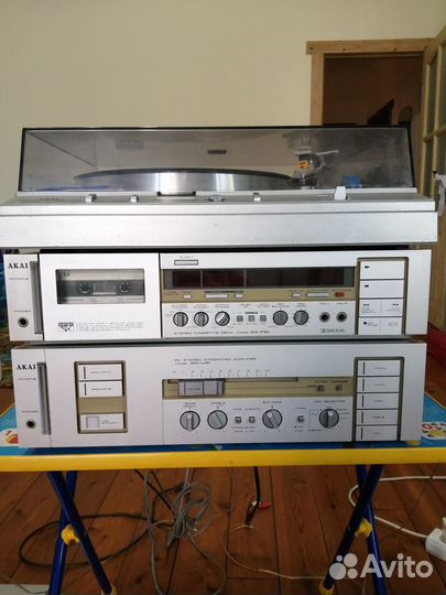 Стойка akai,marantz